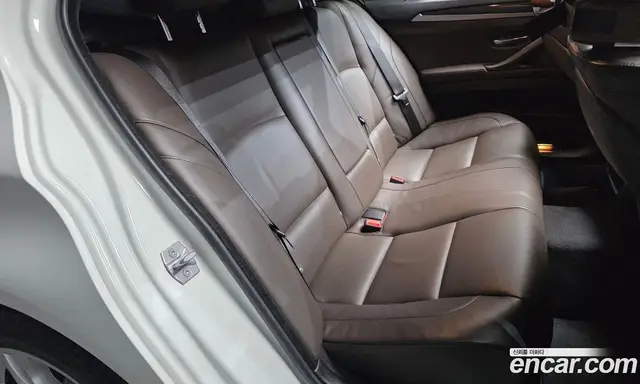 BMW 5 серия 2016 2.0 автомат (гидро), миниатюра 12