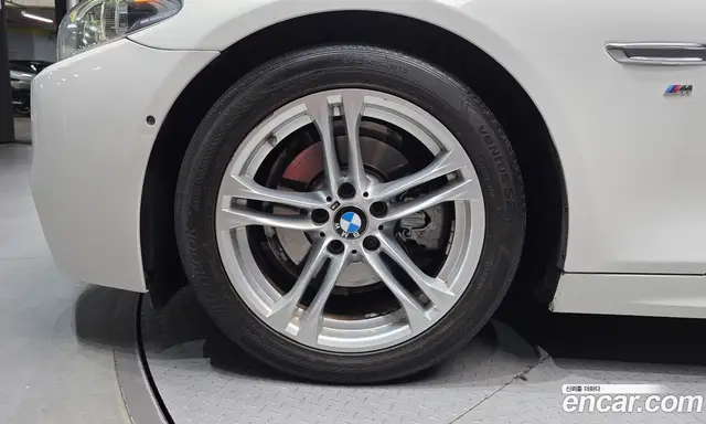 BMW 5 серия 2016 2.0 автомат (гидро), миниатюра 5 BMW 5 серия 2016 2.0 автомат (гидро), миниатюра 5