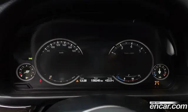 BMW 5 серия 2016 2.0 автомат (гидро), миниатюра 8 BMW 5 серия 2016 2.0 автомат (гидро), миниатюра 8