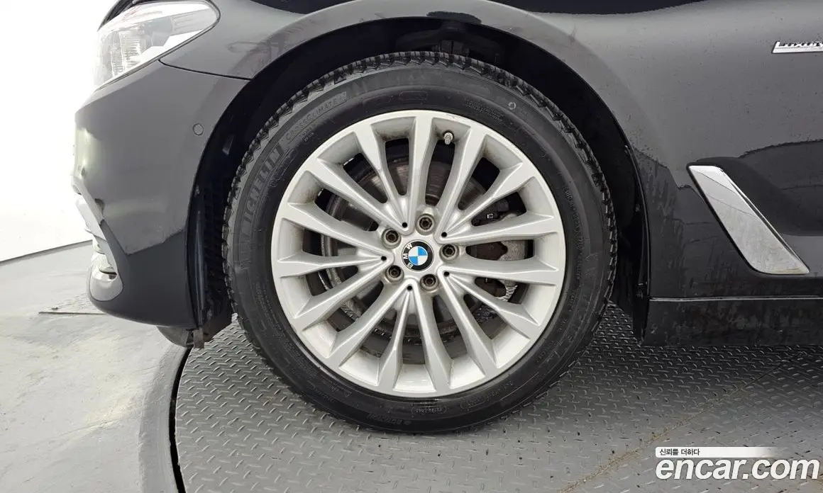BMW 5 серия 2017 2.0 автомат (гидро), фото 5