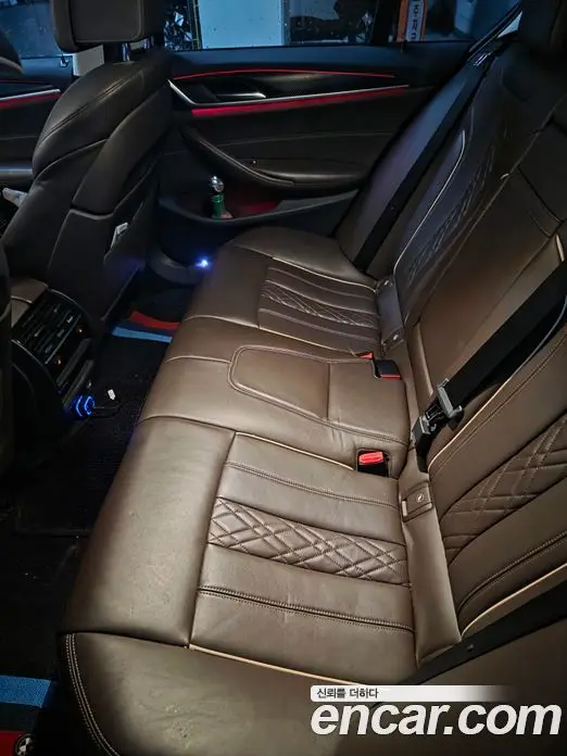 BMW 5 серия 2018 2.0 автомат (гидро), миниатюра 7 BMW 5 серия 2018 2.0 автомат (гидро), миниатюра 7