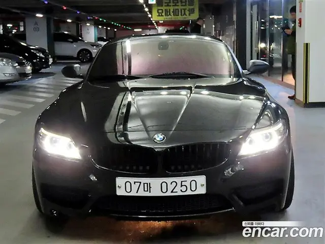 BMW Z4 2015 3.0 автомат (гидро), миниатюра 2