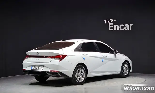 Hyundai Avante 2021 1.6 автомат (гидро), миниатюра 2 Hyundai Avante 2021 1.6 автомат (гидро), миниатюра 2