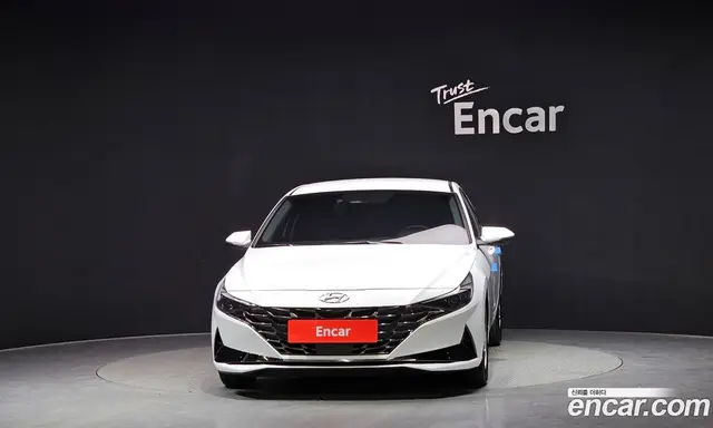 Hyundai Avante 2021 1.6 автомат (гидро), миниатюра 3 Hyundai Avante 2021 1.6 автомат (гидро), миниатюра 3