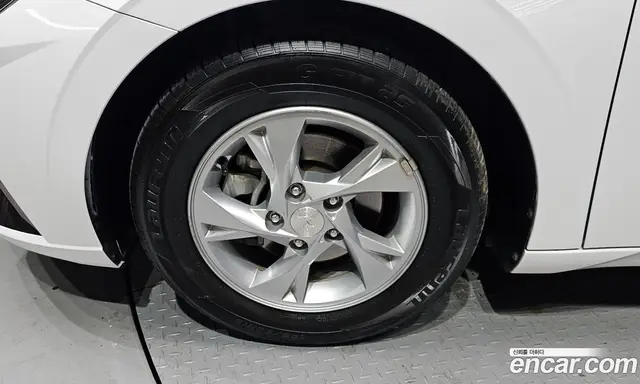 Hyundai Avante 2021 1.6 автомат (гидро), миниатюра 5 Hyundai Avante 2021 1.6 автомат (гидро), миниатюра 5