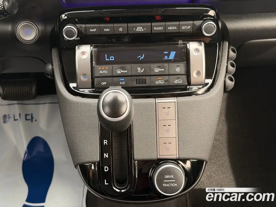 Hyundai Casper 2024 1.0 автомат (гидро), фото 13