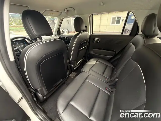 Hyundai Casper 2024 1.0 автомат (гидро), миниатюра 9
