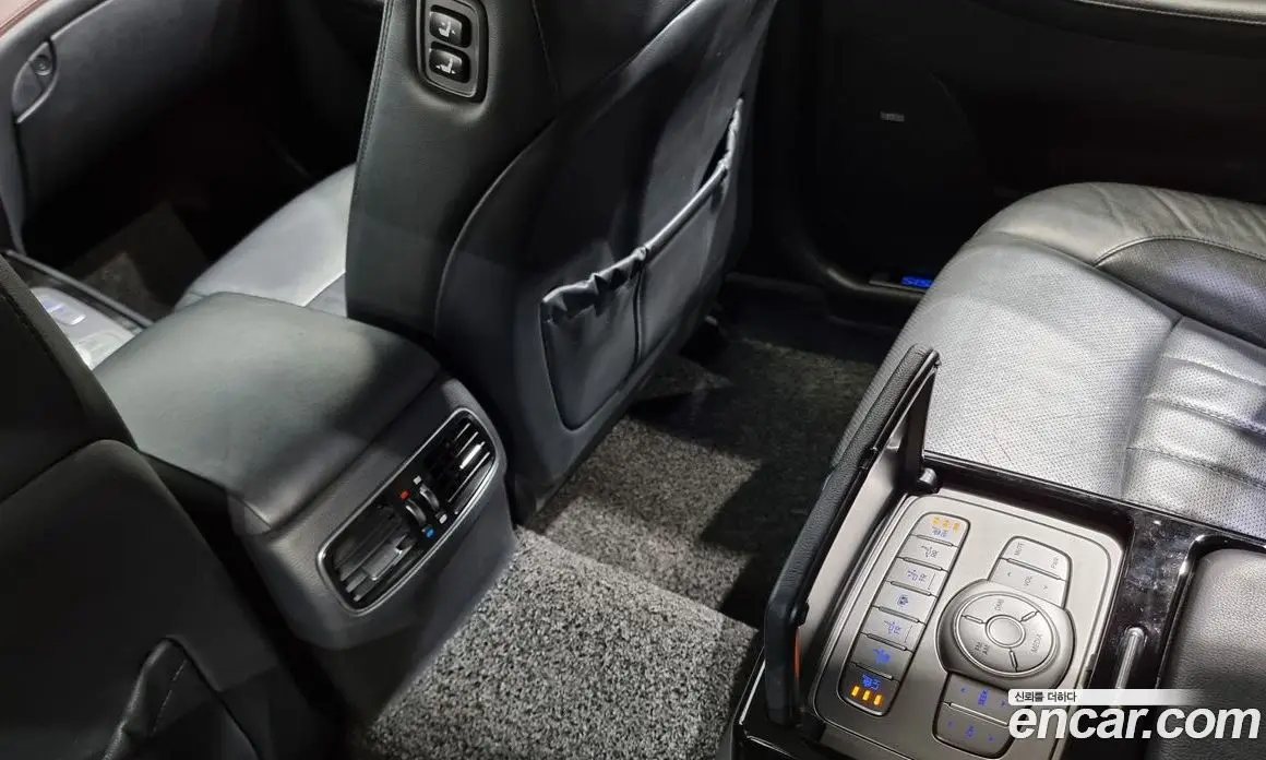 Hyundai Genesis 2013 3.3 автомат (гидро), фото 19
