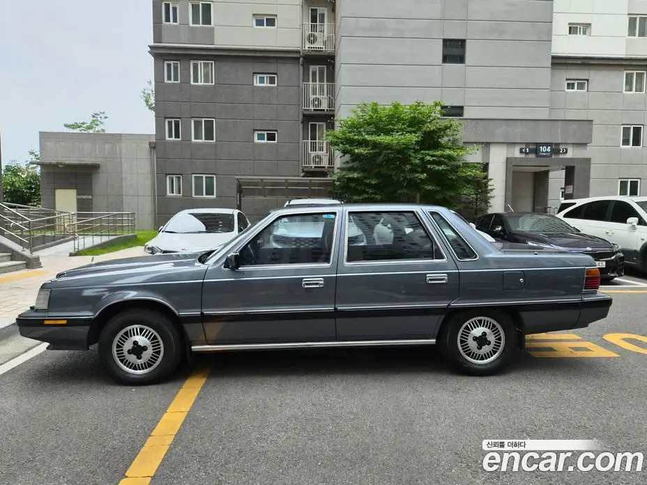 Hyundai Grandeur 1989 2.0 автомат (гидро), фото 12