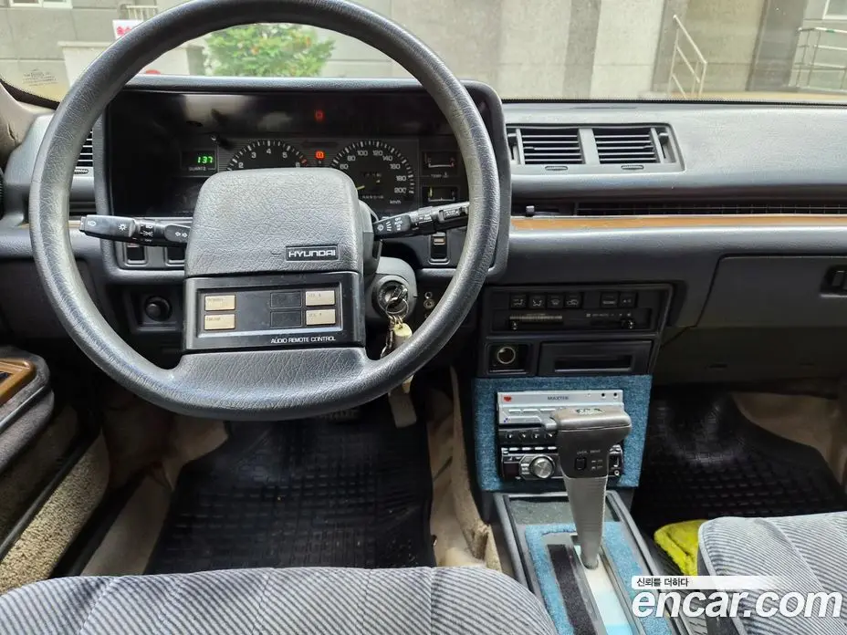 Hyundai Grandeur 1989 2.0 автомат (гидро), фото 13