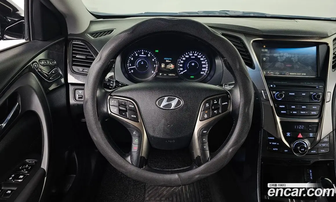 Hyundai Grandeur 2013 3.0 автомат (гидро), фото 15