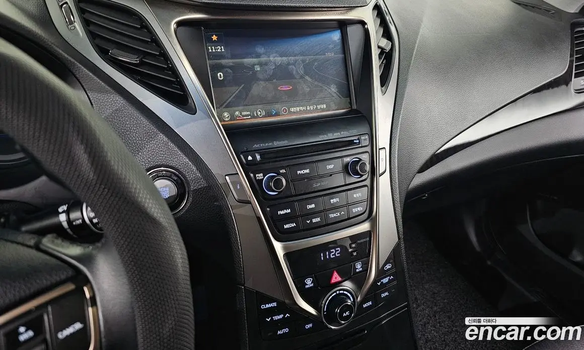 Hyundai Grandeur 2013 3.0 автомат (гидро), фото 18