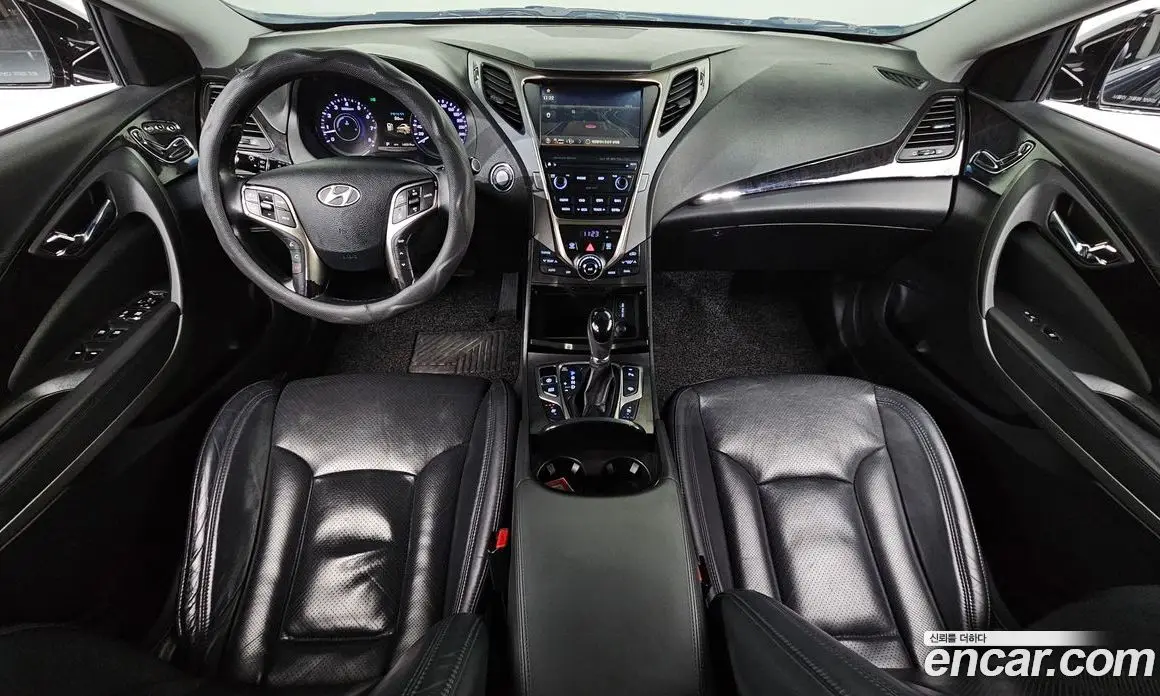 Hyundai Grandeur 2013 3.0 автомат (гидро), фото 7