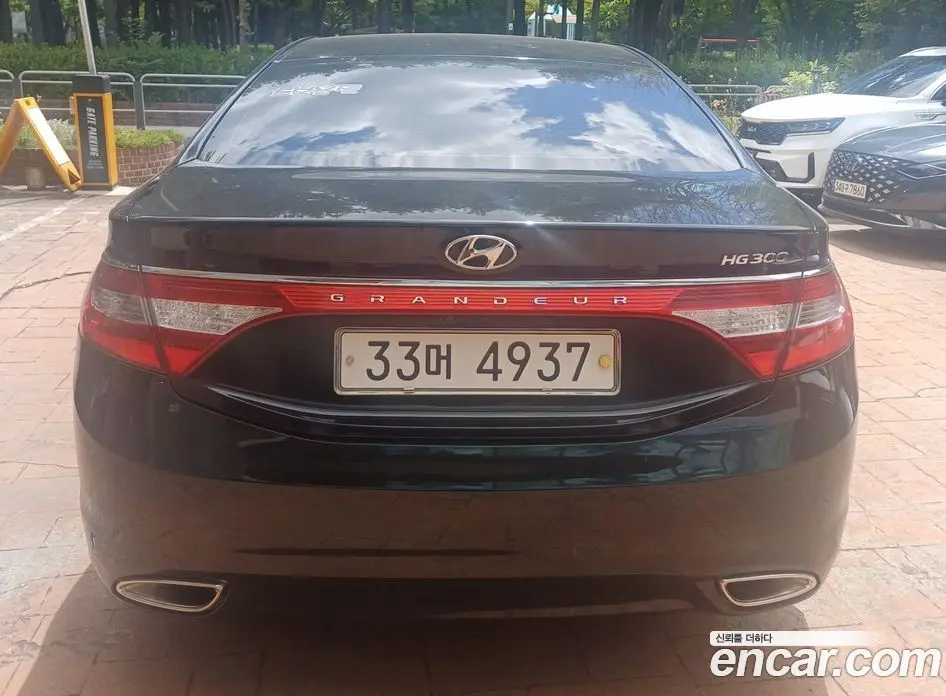 Hyundai Grandeur 2013 3.0 автомат (гидро), фото 6