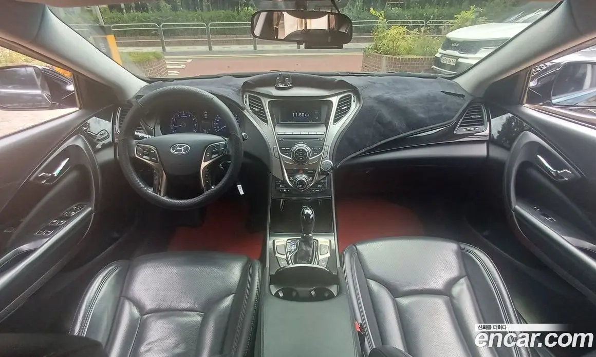 Hyundai Grandeur 2013 3.0 автомат (гидро), фото 7