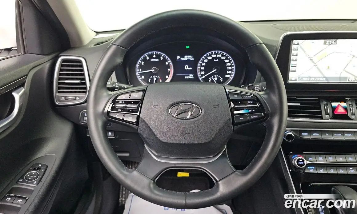 Hyundai Grandeur 2016 2.4 автомат (гидро), фото 15