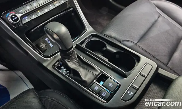 Hyundai Grandeur 2016 2.4 автомат (гидро), миниатюра 9