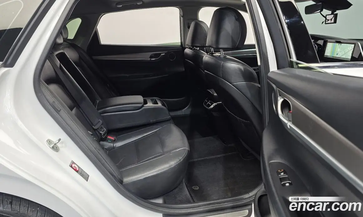 Hyundai Grandeur 2020 2.5 автомат (гидро), фото 18