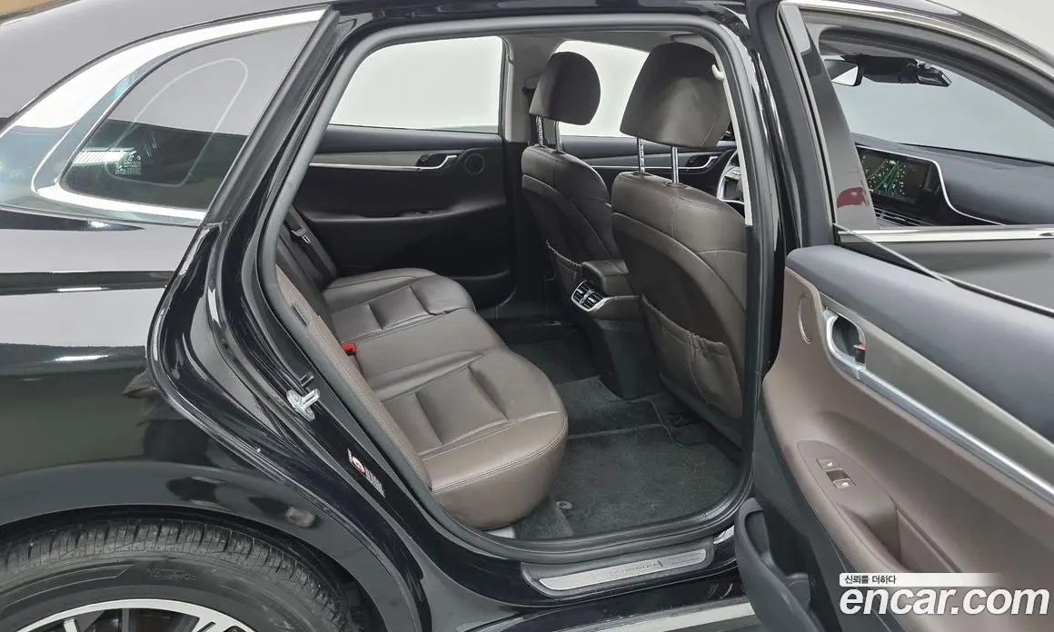 Hyundai Grandeur 2022 2.5 автомат (гидро), фото 11