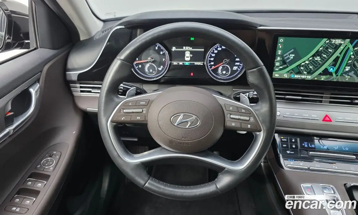 Hyundai Grandeur 2022 2.5 автомат (гидро), фото 13