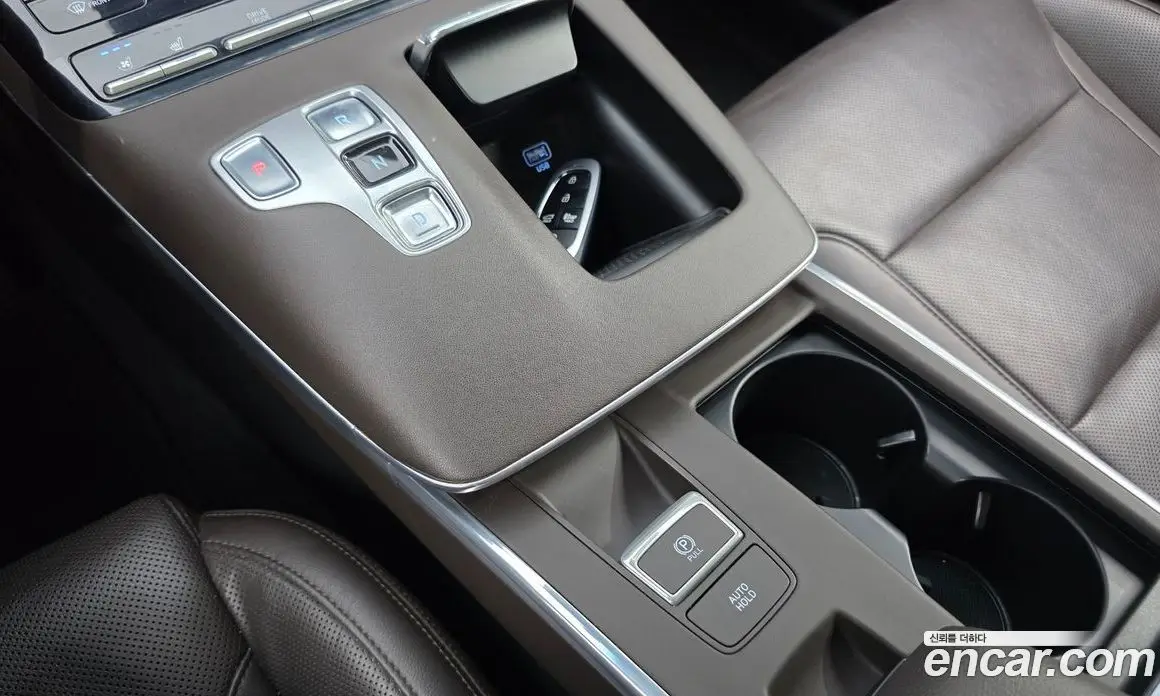 Hyundai Grandeur 2022 2.5 автомат (гидро), фото 9