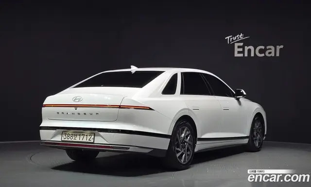 Hyundai Grandeur 2023 3.5 автомат (гидро), миниатюра 2