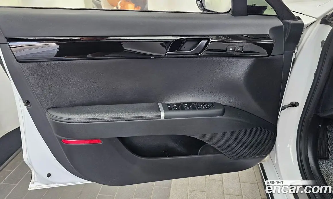 Hyundai Grandeur 2023 3.5 автомат (гидро), фото 14
