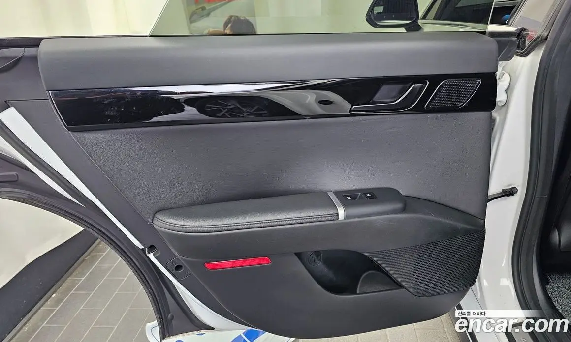 Hyundai Grandeur 2023 3.5 автомат (гидро), фото 15