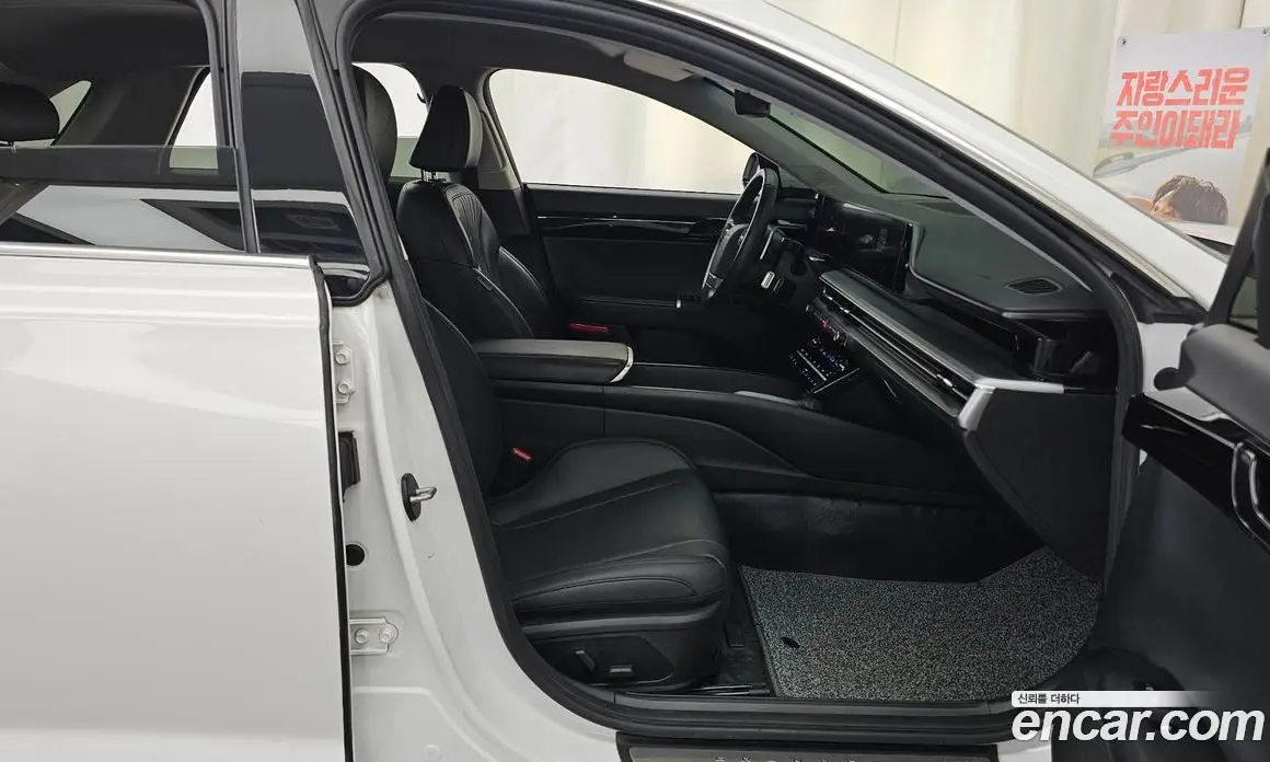 Hyundai Grandeur 2023 3.5 автомат (гидро), фото 16
