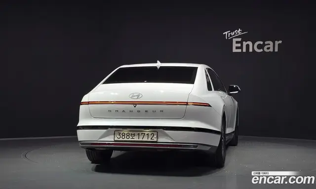 Hyundai Grandeur 2023 3.5 автомат (гидро), миниатюра 4