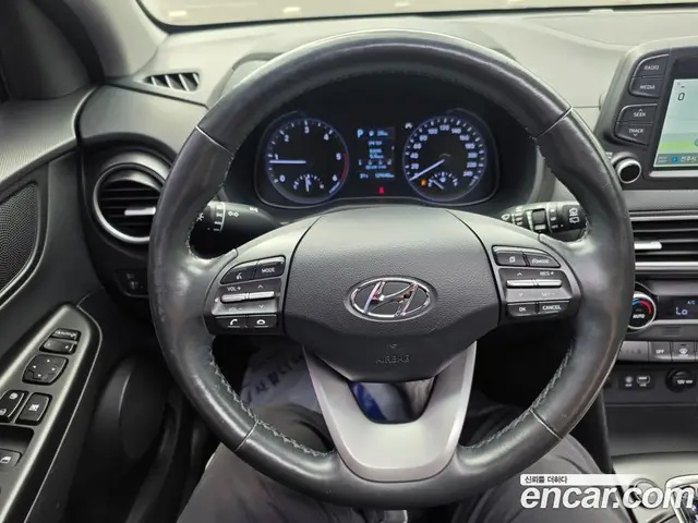 Hyundai Kona 2019 1.6 автомат (гидро), миниатюра 11