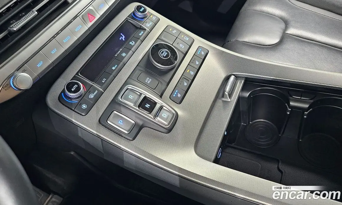 Hyundai Palisade 2022 2.2 автомат (гидро), фото 9