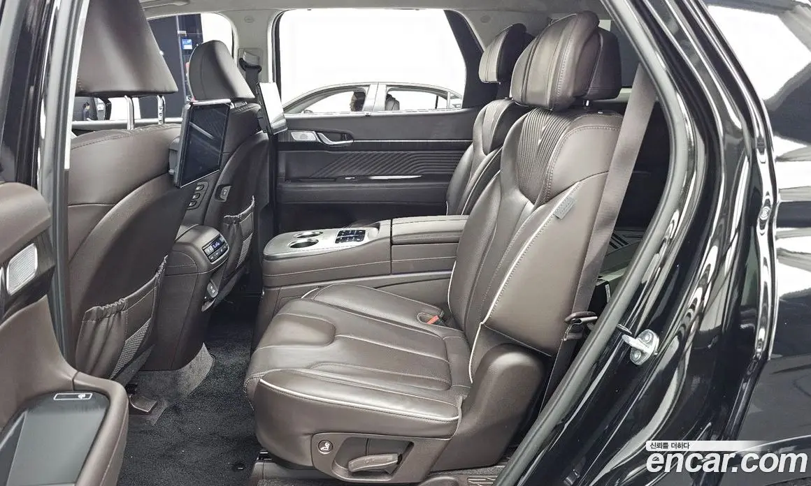 Hyundai Palisade 2023 2.2 автомат (гидро), фото 16