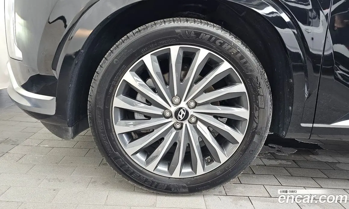 Hyundai Palisade 2023 2.2 автомат (гидро), фото 5
