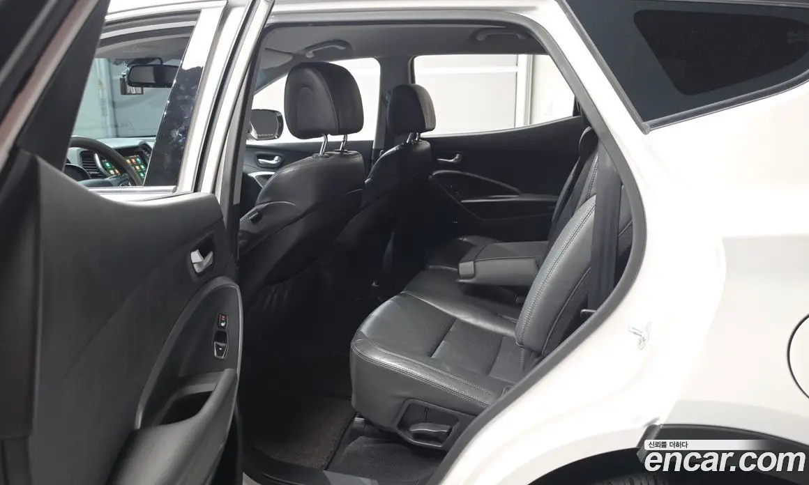 Hyundai Santa Fe 2013 2.0 автомат (гидро), фото 11