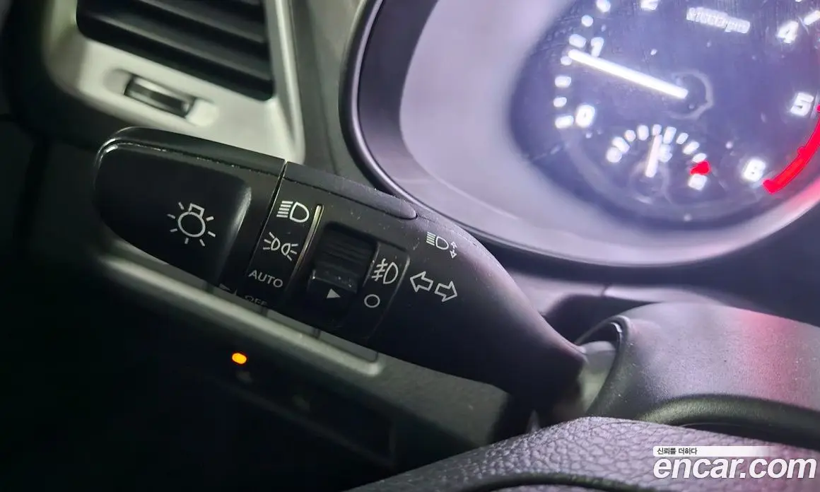 Hyundai Santa Fe 2016 2.0 автомат (гидро), фото 14