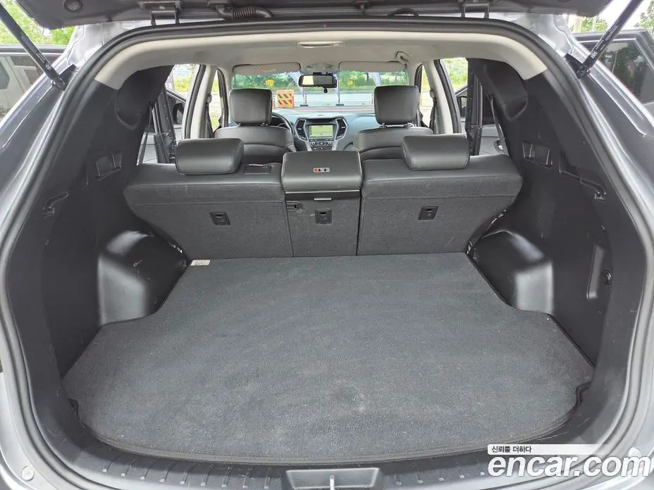 Hyundai Santa Fe 2016 2.0 автомат (гидро), фото 17