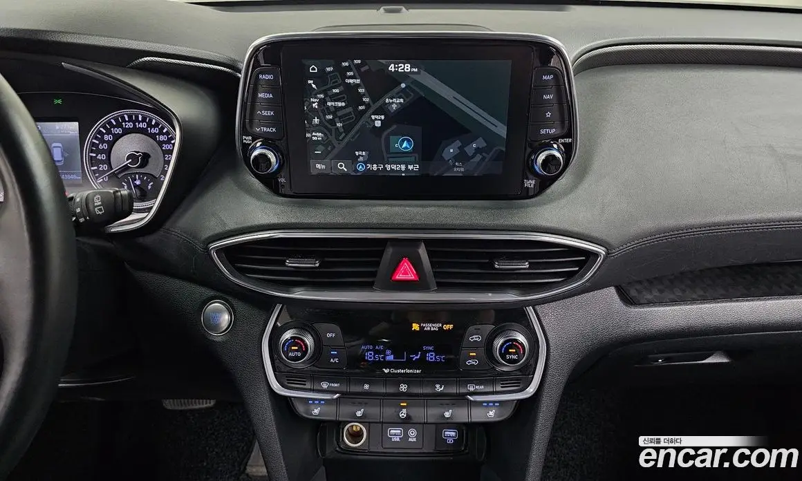 Hyundai Santa Fe 2018 2.0 автомат (гидро), фото 18