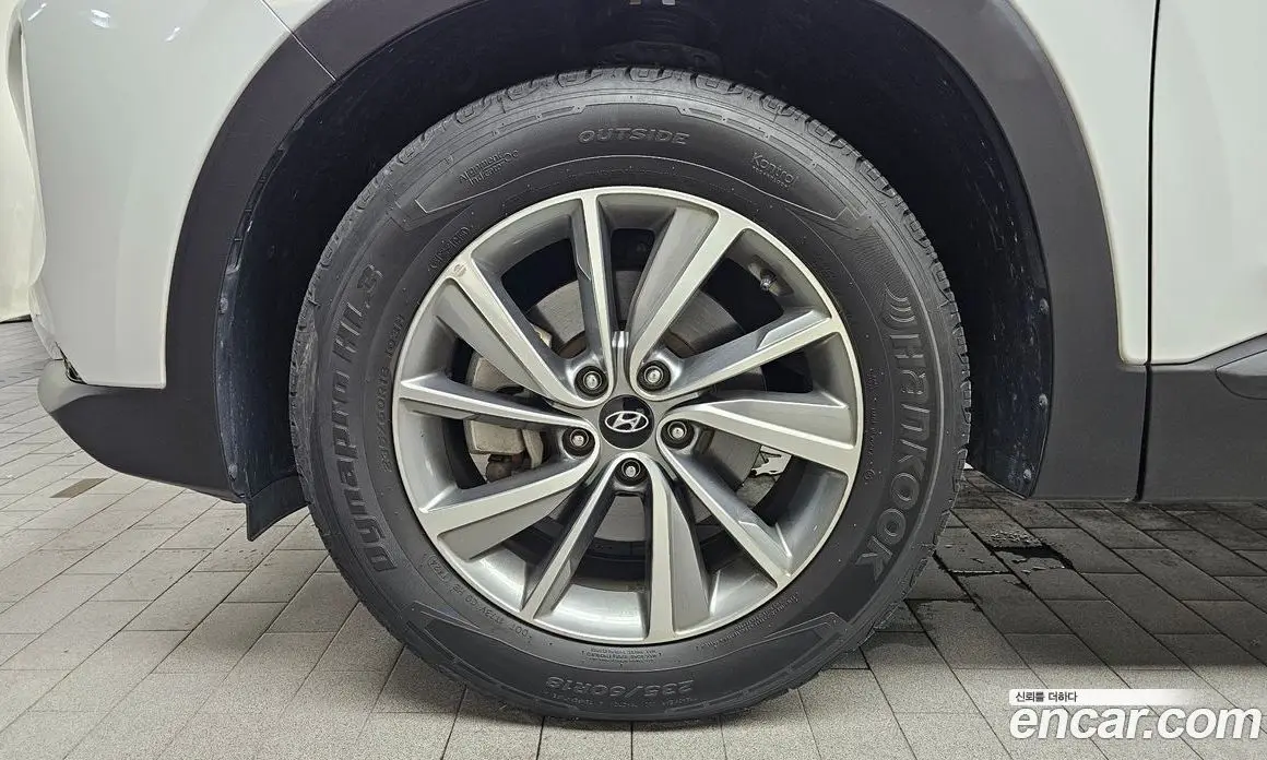 Hyundai Santa Fe 2018 2.0 автомат (гидро), фото 5