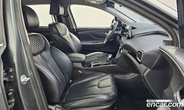 Hyundai Santa Fe 2018 2.0 автомат (гидро), миниатюра 11 Hyundai Santa Fe 2018 2.0 автомат (гидро), миниатюра 11