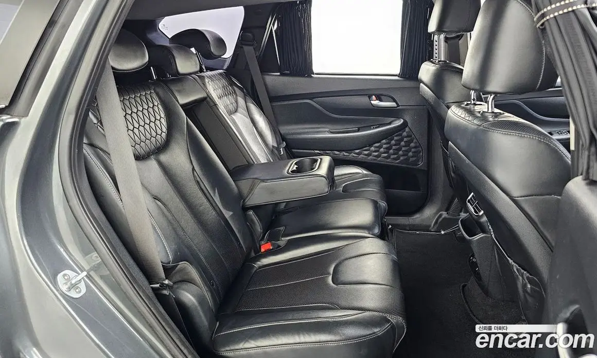 Hyundai Santa Fe 2018 2.0 автомат (гидро), фото 12 Hyundai Santa Fe 2018 2.0 автомат (гидро), фото 12
