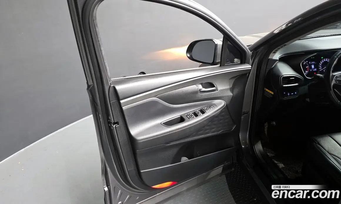 Hyundai Santa Fe 2019 2.0 автомат (гидро), фото 14 Hyundai Santa Fe 2019 2.0 автомат (гидро), фото 14