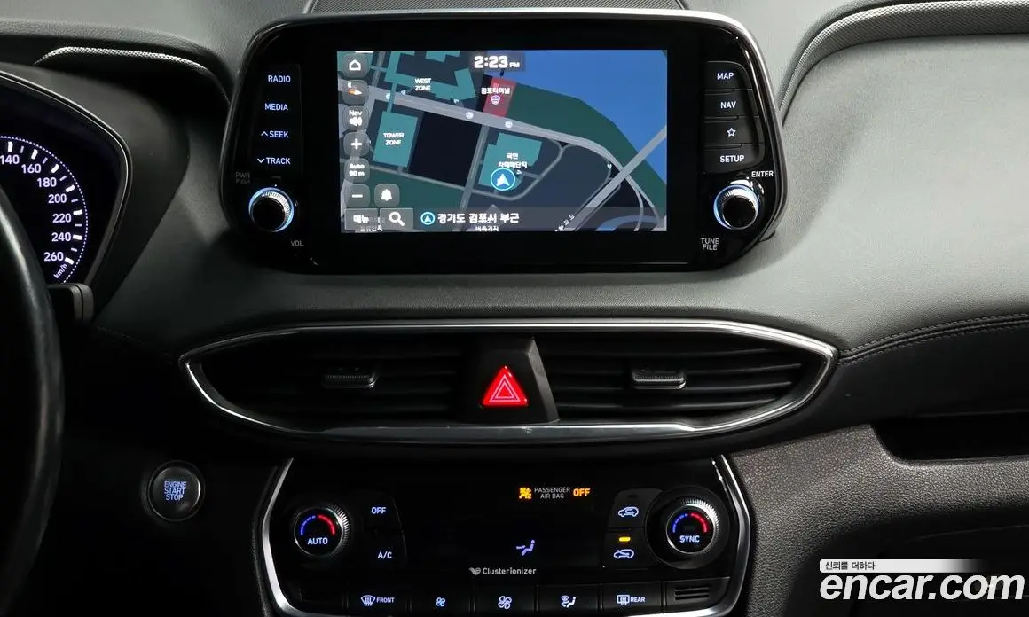 Hyundai Santa Fe 2019 2.0 автомат (гидро), фото 20 Hyundai Santa Fe 2019 2.0 автомат (гидро), фото 20
