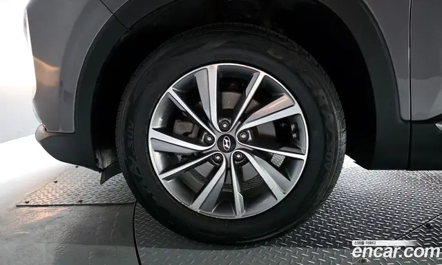 Hyundai Santa Fe 2019 2.0 автомат (гидро), миниатюра 5 Hyundai Santa Fe 2019 2.0 автомат (гидро), миниатюра 5