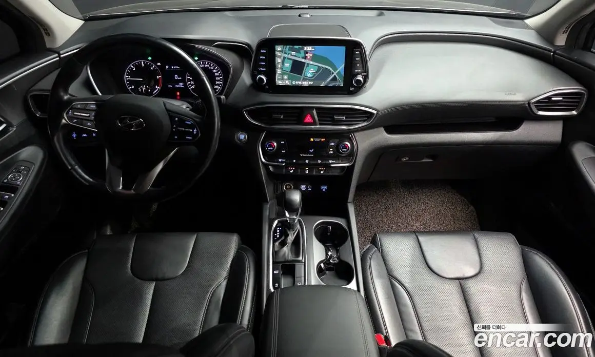 Hyundai Santa Fe 2019 2.0 автомат (гидро), фото 10 Hyundai Santa Fe 2019 2.0 автомат (гидро), фото 10
