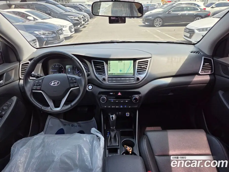 Hyundai Tucson 2016 2.0 автомат (гидро), фото 9