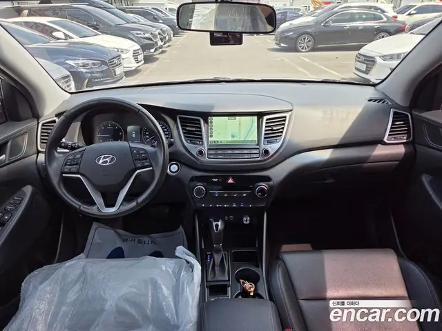 Hyundai Tucson 2016 2.0 автомат (гидро), миниатюра 9