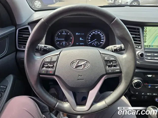 Hyundai Tucson 2016 2.0 автомат (гидро), миниатюра 10