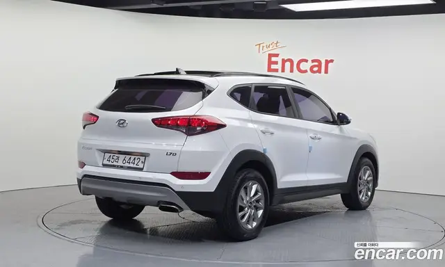 Hyundai Tucson 2017 1.7 автомат (гидро), миниатюра 2