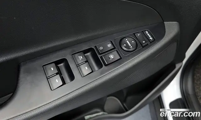 Hyundai Tucson 2017 1.7 автомат (гидро), миниатюра 11